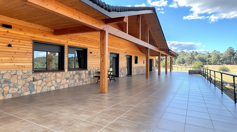 Wood Siding Service detail